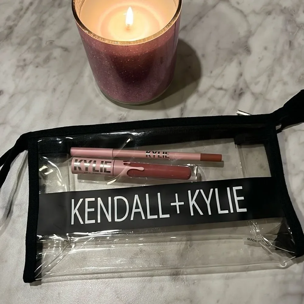 KENDALL + KYLIE NWOT CLEAR COSMETIC POUCH